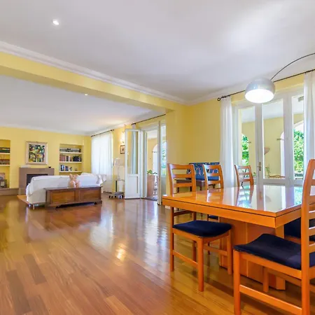 Vila Poloturisticoumbria Fulginia Budino
